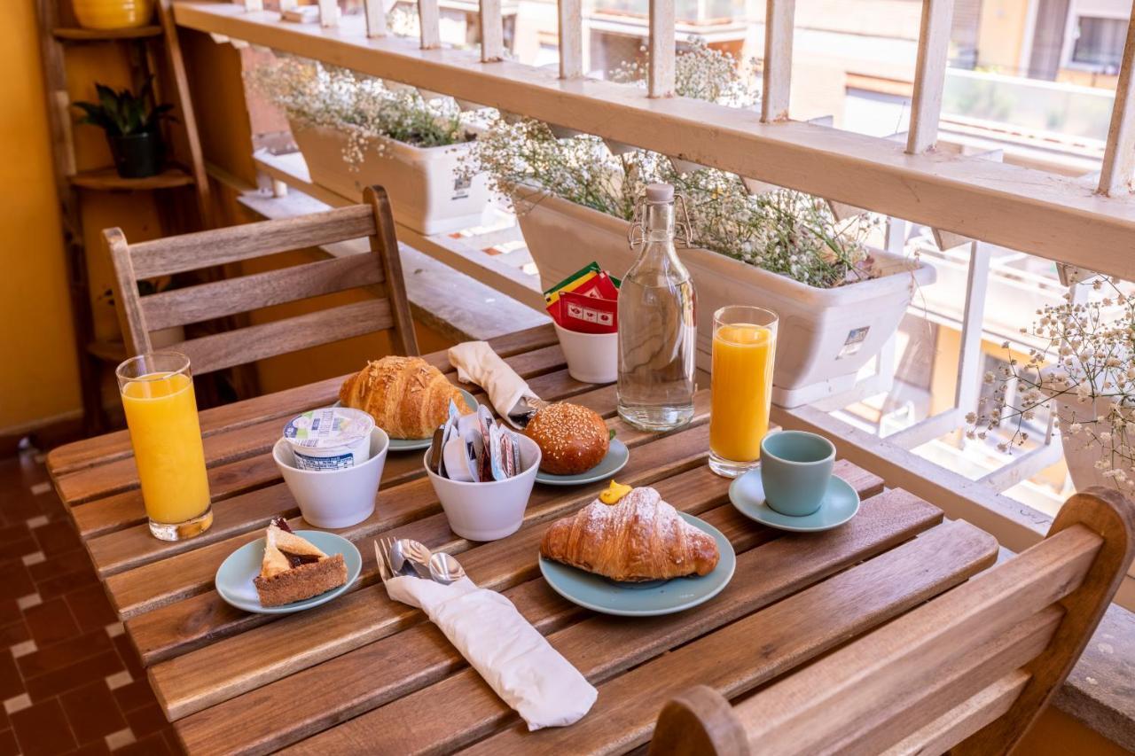 Trastevere Paper Suites Рим Экстерьер фото